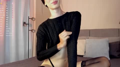 Einyel  online show from December 13, 8:04 pm