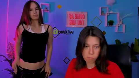 Snapshot of eira_mouse chatting on June 26, 6:34 pm Sweet Eira online show from June 26, 6:34 pm