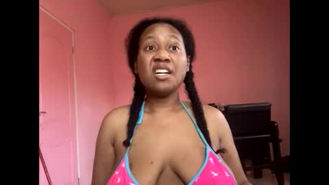 Snapshot of eirondra_valeen chatting on March 14, 10:42 am Eirondra Valeen online show from March 14, 10:42 am