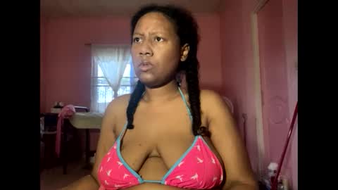 Snapshot of eirondra_valeen chatting on March 16, 10:08 am Eirondra Valeen online show from March 16, 10:08 am