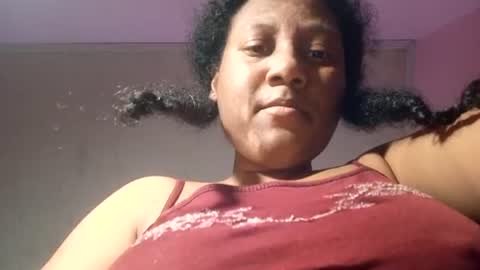 Snapshot of eirondra_valeen chatting on July 21, 2:25 am Eirondra Valeen online show from July 21, 2:25 am