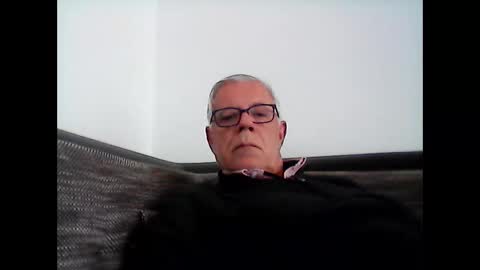 eisbaer1957 online show from April 5, 12:57 pm