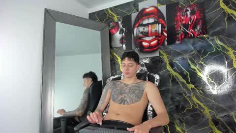 Eithan online show from February 25, 12:04 pm