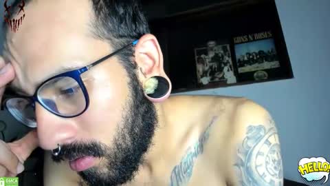 eithan_rune online show from March 23, 5:11 am