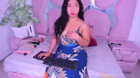 Snapshot of eithanasm chatting on September 24, 5:33 am eithanasm online show from September 24, 5:33 am