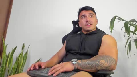 EITHAN CONOR online show from September 24, 6:22 pm