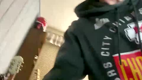 Snapshot of ejbooker11 chatting on January 12, 9:36 am PiedPiper online show from January 12, 9:36 am