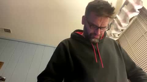 Snapshot of ejbooker11 chatting on February 24, 10:13 am PiedPiper online show from February 24, 10:13 am