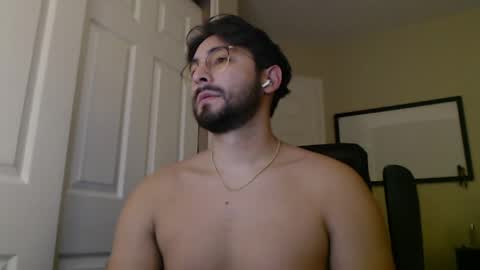 Snapshot of el_bonbon_rico chatting on May 11, 1:22 am el bonbon rico online show from May 11, 1:22 am