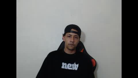 Instagram BelowAbajo online show from May 13, 2:53 am