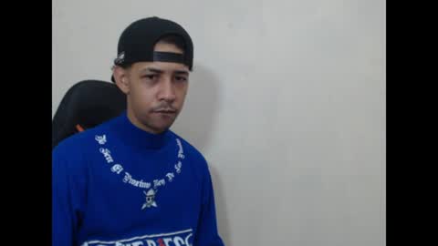 Instagram BelowAbajo online show from June 22, 4:53 am