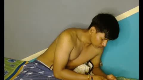 Snapshot of el_morenito222 chatting on July 17, 3:13 am LatinMoreno online show from July 17, 3:13 am
