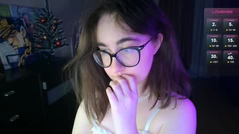 If you like it when I meow give me a thumbs up online show from December 24, 3:26 pm