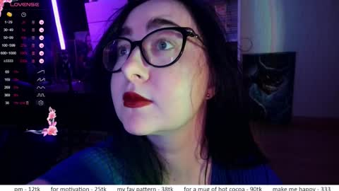 Snapshot of el_sweety chatting on February 24, 1:20 pm If you like it when I meow give me a thumbs up online show from February 24, 1:20 pm