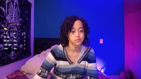 Ela  Help me reach 100 thumbs up online show from October 19, 6:25 am