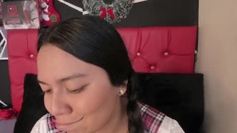 Ela online show from January 6, 10:05 pm