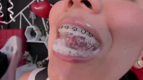 Ela online show from February 23, 4:17 am