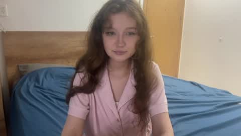 Ela online show from June 25, 6:45 pm