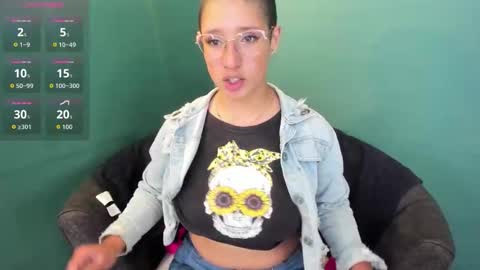 elaine87_ online show from September 12, 8:42 pm