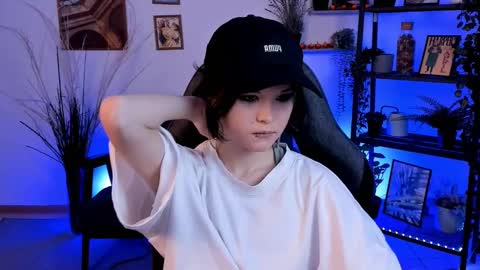 Snapshot of elainebeness chatting on March 6, 7:32 pm Your sweet girl online show from March 6, 7:32 pm