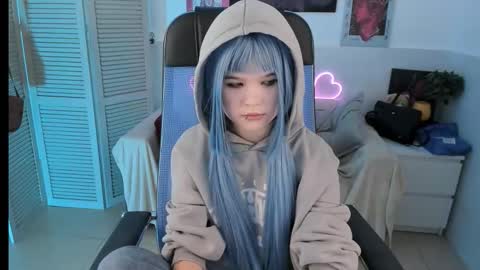 Snapshot of elainebeness chatting on September 26, 8:46 pm Your sweet girl online show from September 26, 8:46 pm