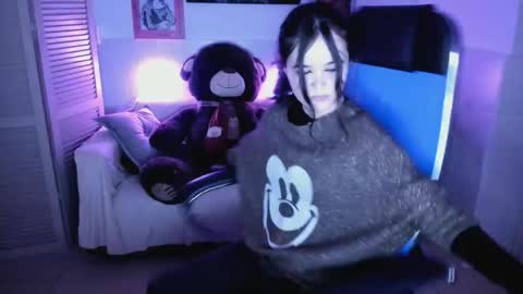 Snapshot of elainebeness chatting on October 14, 7:58 pm Your sweet girl online show from October 14, 7:58 pm