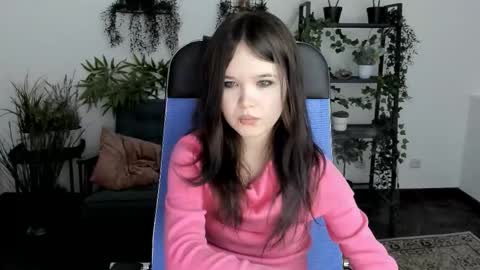 Snapshot of elainebeness chatting on November 30, 8:24 pm Your sweet girl online show from November 30, 8:24 pm