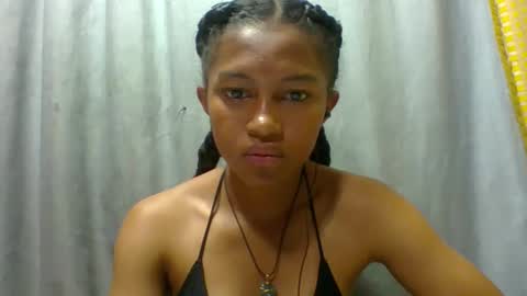 elaliealdy online show from September 29, 6:07 am