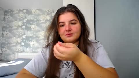 Elanis online show from October 8, 11:19 am