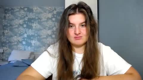 Snapshot of elanis_blair chatting on March 20, 1:49 pm Elanis online show from March 20, 1:49 pm