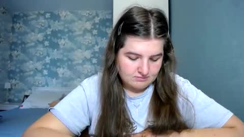 Snapshot of elanis_blair chatting on April 23, 1:24 pm Elanis online show from April 23, 1:24 pm