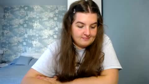 Snapshot of elanis_blair chatting on July 23, 3:10 pm Elanis online show from July 23, 3:10 pm