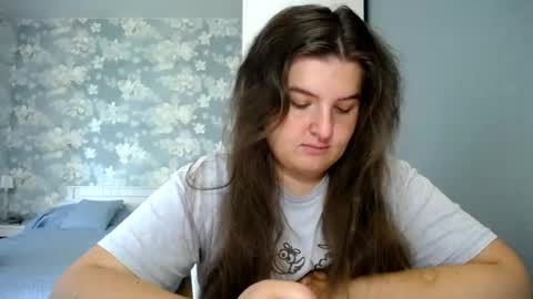 Snapshot of elanis_blair chatting on July 27, 12:56 pm Elanis online show from July 27, 12:56 pm