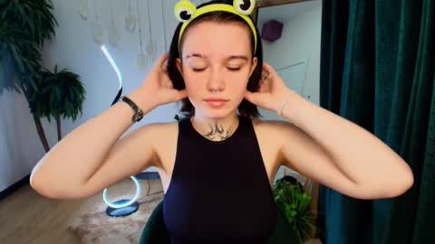 Snapshot of elastikiss chatting on November 25, 2:33 am elastikiss online show from November 25, 2:33 am