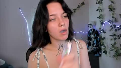 elastikiss online show from June 27, 7:24 am