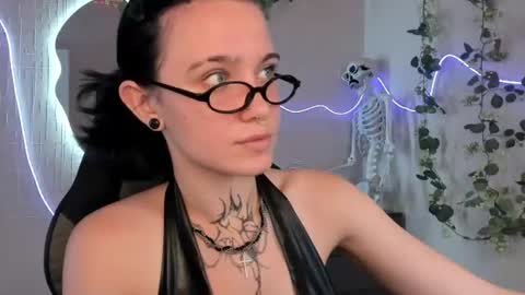 elastikiss online show from July 10, 9:12 am