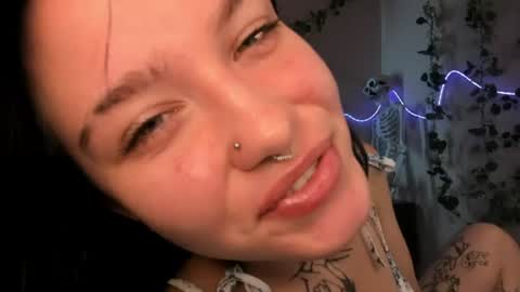 elastikiss online show from July 11, 8:17 am
