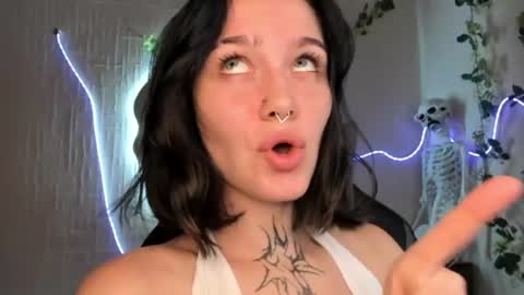 elastikiss online show from July 29, 10:57 am