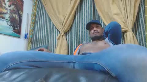 elcaballeroblack online show from October 27, 12:15 am