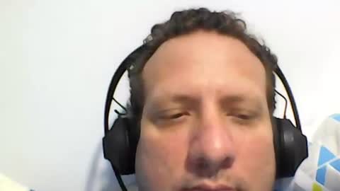 Snapshot of elcamello6 chatting on January 13, 1:55 am elcamello6 online show from January 13, 1:55 am