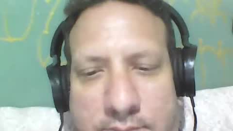 Snapshot of elcamello6 chatting on March 31, 7:09 am elcamello6 online show from March 31, 7:09 am