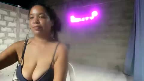 Snapshot of elchicletv chatting on December 9, 5:07 am El CHICLE TV - SHOW online show from December 9, 5:07 am