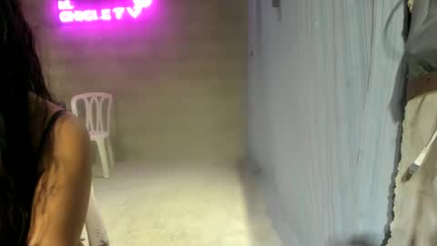 Snapshot of elchicletv chatting on January 3, 2:32 am El CHICLE TV - SHOW online show from January 3, 2:32 am