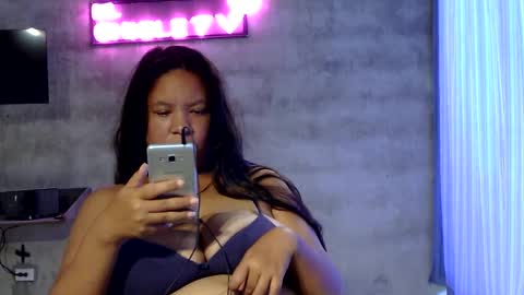 Snapshot of elchicletv chatting on February 25, 3:05 pm El CHICLE TV - SHOW online show from February 25, 3:05 pm