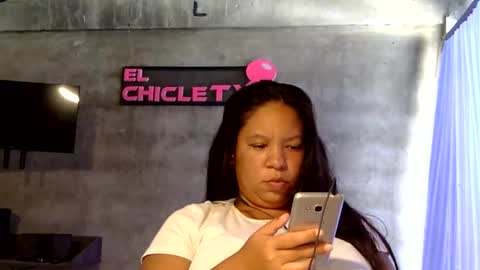 Snapshot of elchicletv chatting on February 28, 4:31 pm El CHICLE TV - SHOW online show from February 28, 4:31 pm