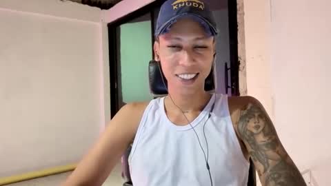 Snapshot of elchicletv chatting on September 26, 7:01 am El CHICLE TV - SHOW online show from September 26, 7:01 am