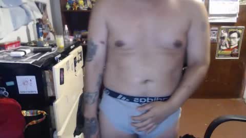 Ale Umbral online show from December 15, 11:53 pm