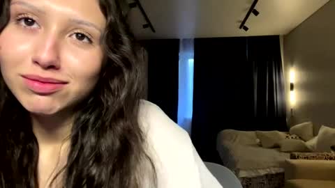 Alice online show from June 7, 3:16 pm