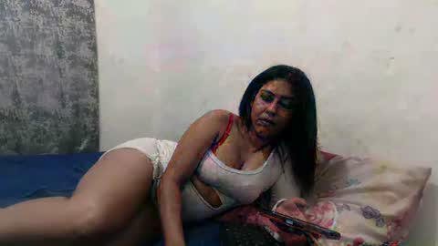 Snapshot of electra137 chatting on May 16, 11:09 am Isabella online show from May 16, 11:09 am