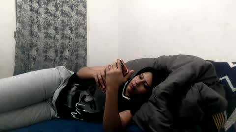 Snapshot of electra137 chatting on June 19, 4:22 pm Isabella online show from June 19, 4:22 pm